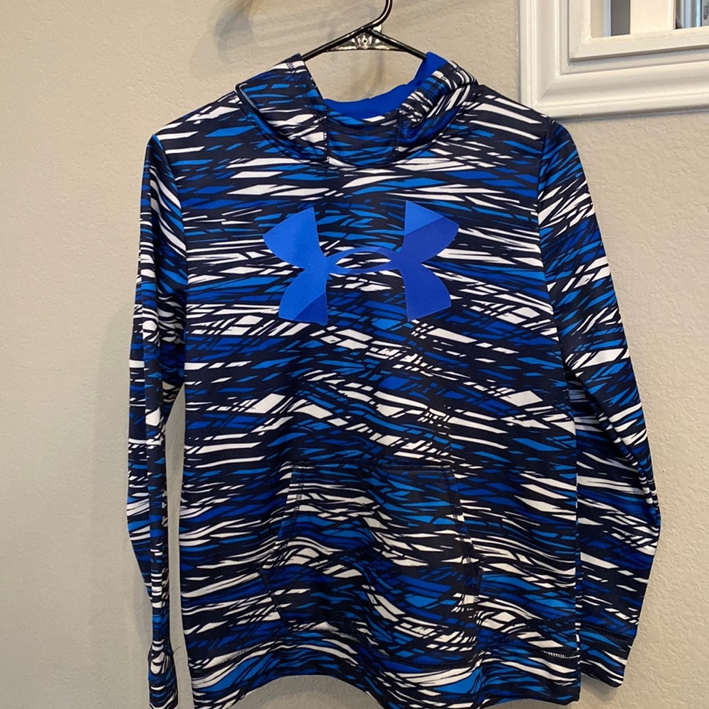 Youth XL Under Armour Hoodie